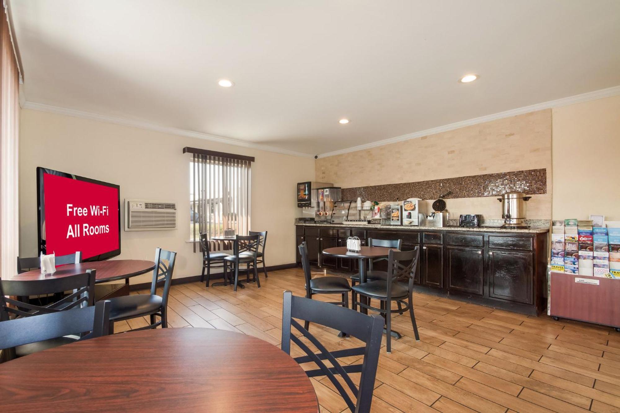 Red Roof Inn Санти Экстерьер фото